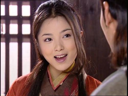 《大漢天子》開播20年,用如今的審美,6位美人誰最好看? 《大漢天子》開播20年,用如今的審美,6位美人誰最好看?