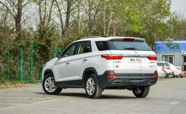 動力升級內飾最佳化 實拍21款風光S560 2.0L自動精英型 動力升級內飾最佳化 實拍21款風光S560 2.0L自動精英型