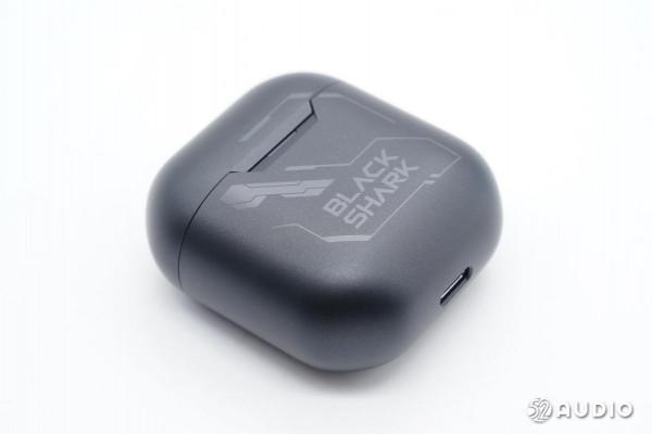 黑鯊鳳鳴真無線藍芽耳機拆解，自研超低延時，支援遊戲超低延時