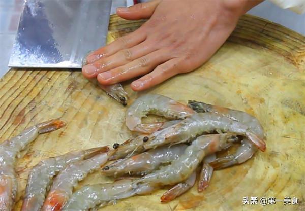 大廚教你做五星酒店招牌菜:富貴開運金蝦,鮮嫩可口,簡單易學 大廚教你做五星酒店招牌菜:富貴開運金蝦,鮮嫩可口,簡單易學