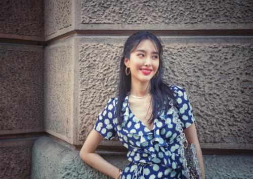 劉亦菲“替身”楊採鈺,從學霸到馮女郎,資源飛昇的背後並不簡單 劉亦菲“替身”楊採鈺,從學霸到馮女郎,資源飛昇的背後並不簡單