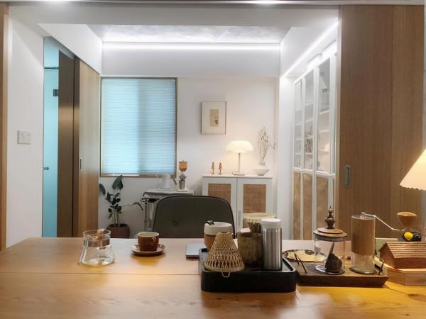 100㎡有娃之家“神改造”，家裡放下咖啡館，網友：不像有娃的家