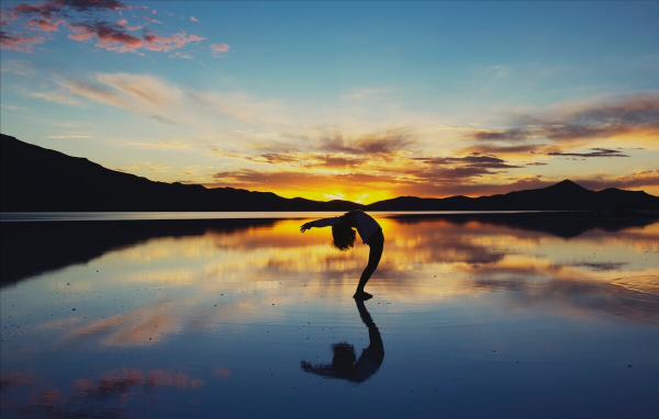 靠譜的最高境界：事不拖，話不多，人不作