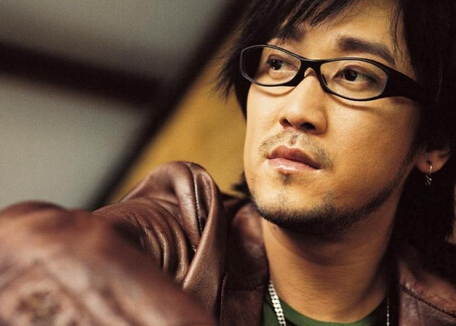 誰毀了周傳雄？