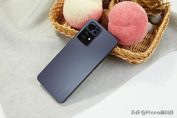 ColorOS 12喜提家庭空間功能,以愛之名牽掛彼此,共享關愛太貼心 ColorOS 12喜提家庭空間功能,以愛之名牽掛彼此,共享關愛太貼心