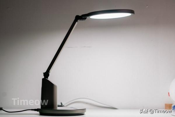 光亮柔和不刺眼·松下致巡檯燈0633