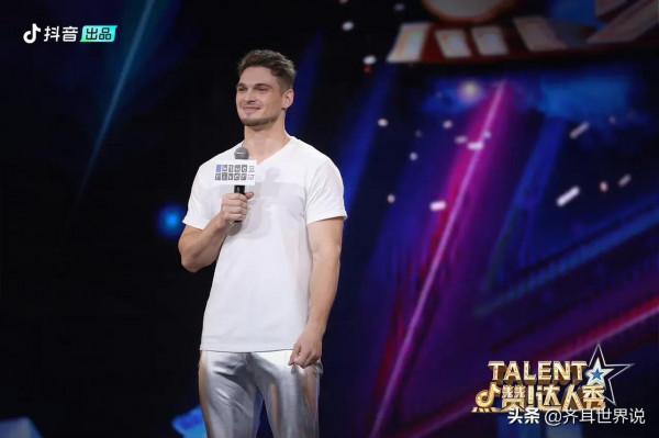 華裔女孩扮花木蘭勝過劉亦菲，女版岳雲鵬現身，這檔綜藝驚喜不斷