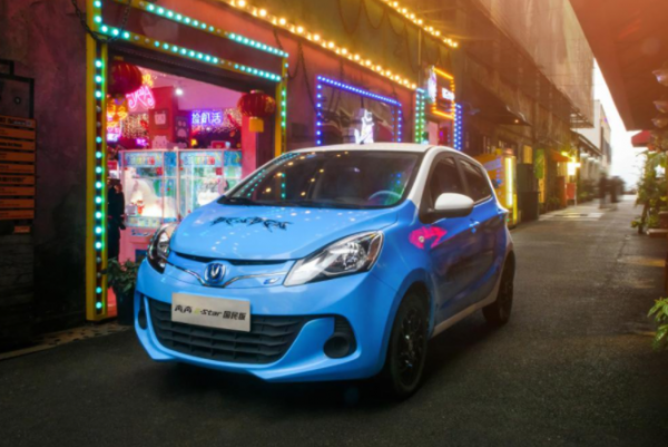 四大轎車“年度銷冠”鎖定：凱美瑞或取代雅閣，寶馬5系稱王！