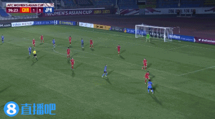 心臟都快出來了！加時賽上半場日本隊抽射擊中橫樑