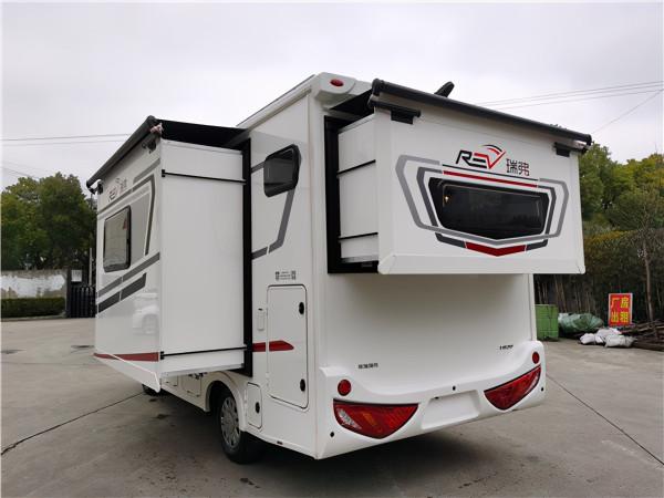 瑞弗房車熱銷產品V820依維柯雙拓展房車,優點到底有哪些? 瑞弗房車熱銷產品V820依維柯雙拓展房車,優點到底有哪些?