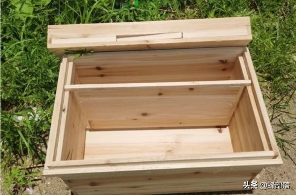 泡沫蜂箱冬暖夏涼造價低，為啥沒被養蜂人大量使用？3利3弊