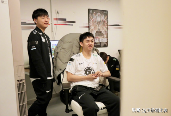 IG成德杯唯一全勝戰隊！翻盤擊敗LGD，4勝晉級！恐將成為明年黑馬