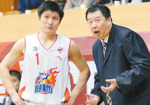 CBA歷史那些奇葩紀錄：客場51連敗、全隊單節1分、一人單場20失誤