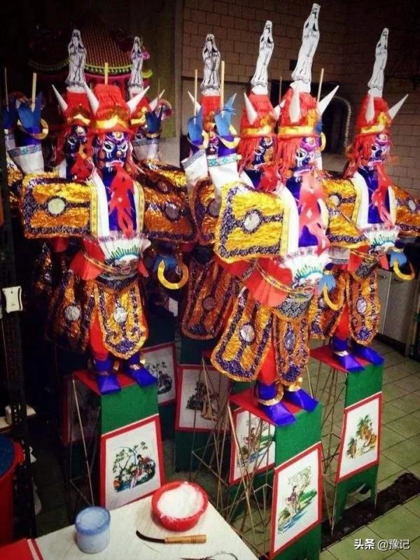 河南豫西的葬禮多講究?誰家辦喪事,像過節一樣熱鬧 河南豫西的葬禮多講究?誰家辦喪事,像過節一樣熱鬧