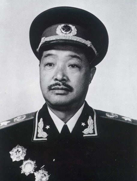 1944年閻錫山攻擊八路軍,毛主席邀請此人出面,續範亭:我反對你 1944年閻錫山攻擊八路軍,毛主席邀請此人出面,續範亭:我反對你