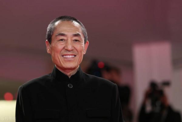 竇驍的富貴情史，與2位富家女擦肩而過後，靠魅力征服了賭王千金