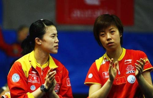 王楠的故事：世乒賽三連冠第一人，曾患癌症，大八歲老公不離不棄