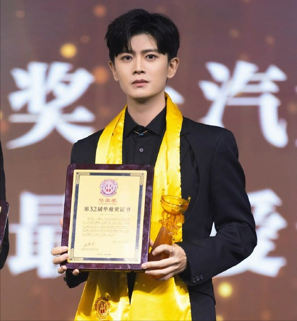 金雞獎、華鼎獎讓內娛隱形資源戶現出原形