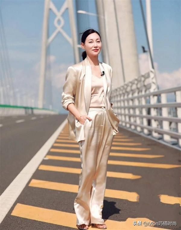 50歲女人，哪怕沒有身材焦慮，也別碰這4個穿搭雷區，容易顯老