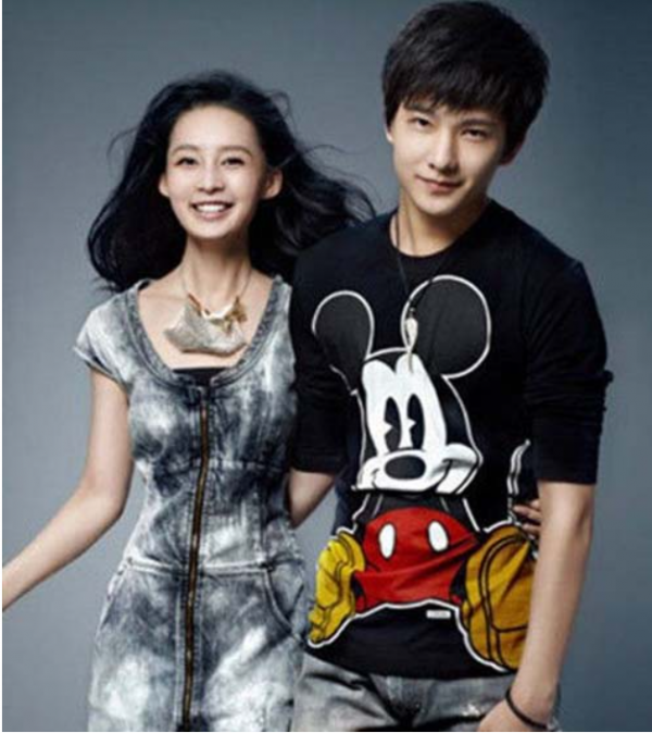 從李沁到趙露思，楊洋的5段戀情緋聞，個個都很有“故事”