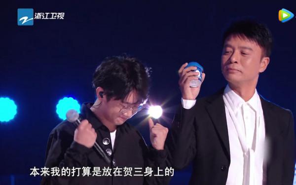 不要再為伍珂玥意難平了!節目調性早已註定了李克勤會放棄她 不要再為伍珂玥意難平了!節目調性早已註定了李克勤會放棄她