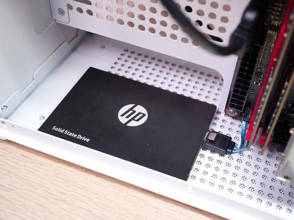 今年顯示卡不好搞，半撿垃圾半入新，攢一臺小巧的ITX工作主機