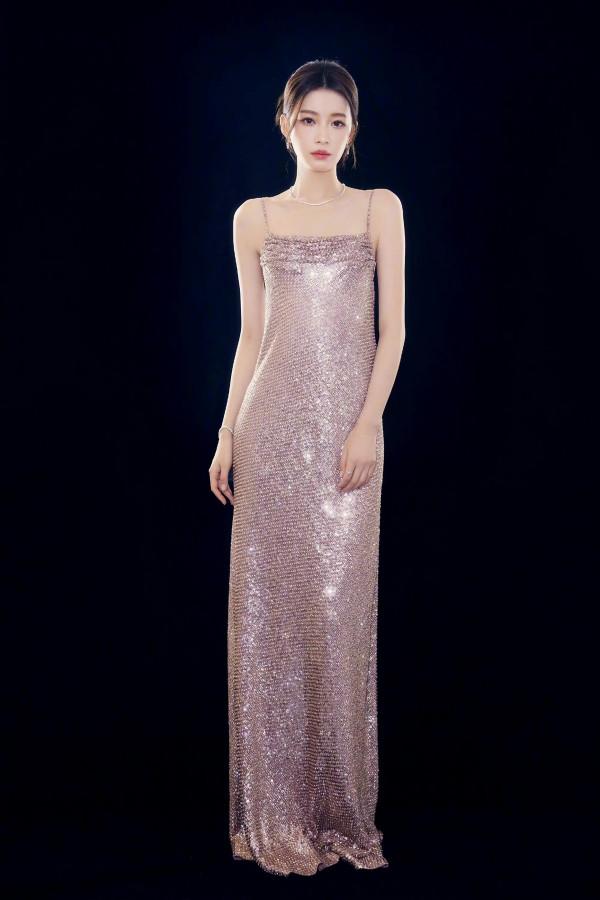 國劇盛典陣容尷尬！沒有大咖，劉濤董潔壓軸出場卻輸給年輕小花