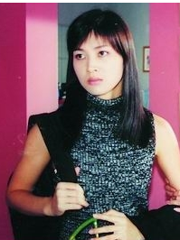 痴戀週一圍五年，32歲嫁富豪，40歲老公入獄，童蕾經歷了什麼？