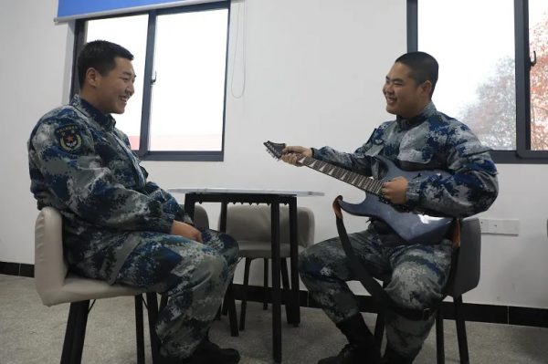 “12個1”,讓下連新兵感到溫暖! “12個1”,讓下連新兵感到溫暖!