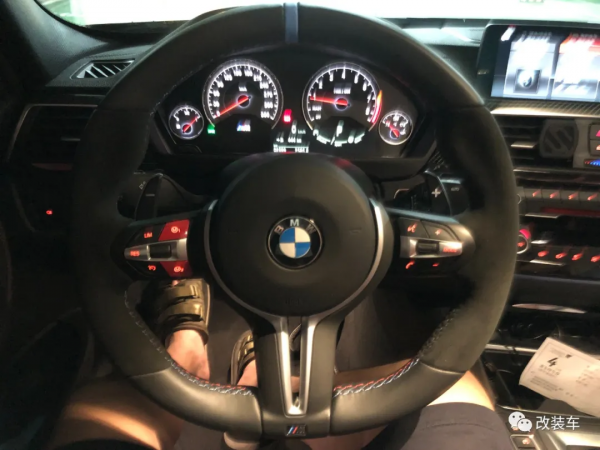 一套避震就要5萬多,全身狠貨的寶馬M3 F80惹不起 一套避震就要5萬多,全身狠貨的寶馬M3 F80惹不起