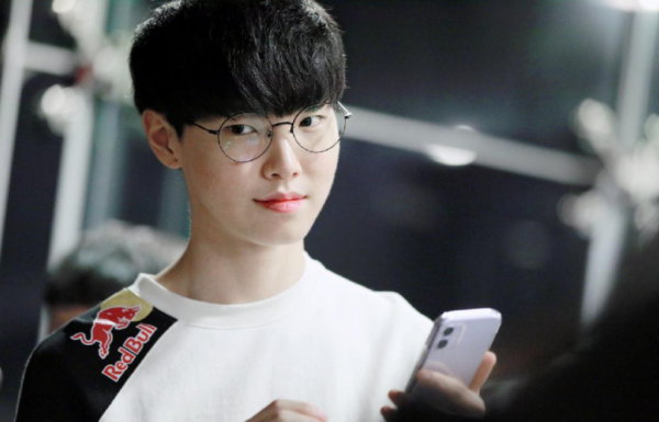 超威再度止步八強，真的是因為個人實力不行嗎？