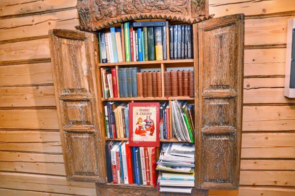 俄羅斯最美的木屋，居然藏在一個偏遠的農村