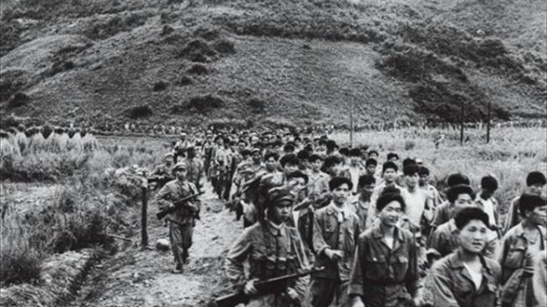 1963年韓國發現中文石碑，記載了韓國的恥辱，歌頌了皇太極的恩德