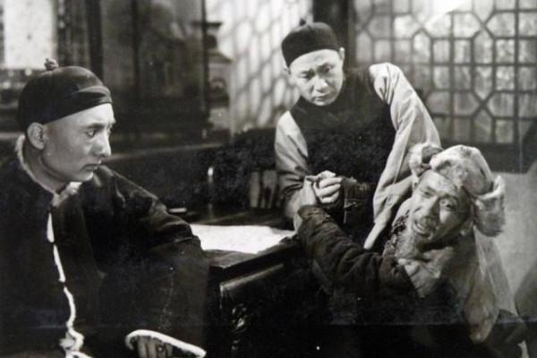 非富即貴，滿門大人物，京圈娛二代背景有多強，關曉彤都排不上