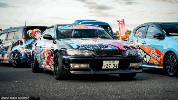 把你貼到車上是我愛的表達，歡迎來到痛車天國（上）