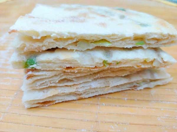 自從學會早餐餅這樣的做法，我家早餐很少買，8分鐘出鍋，太香了