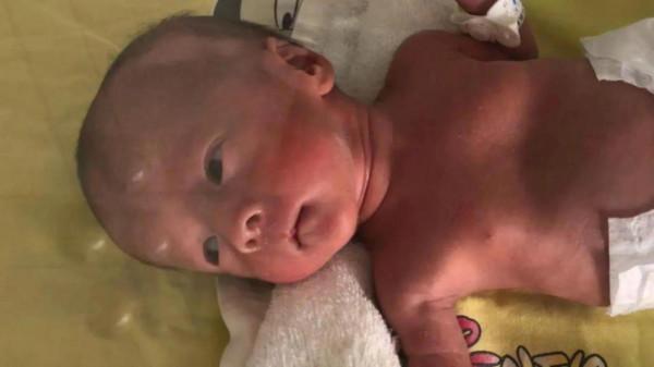 我的二寶在33周早產出生僅2斤7兩,希望孕媽媽們避免我犯過的錯 我的二寶在33周早產出生僅2斤7兩,希望孕媽媽們避免我犯過的錯