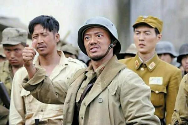 小鮮肉們請不要矯揉做作，看看《我的團長我的團》，這才是演員