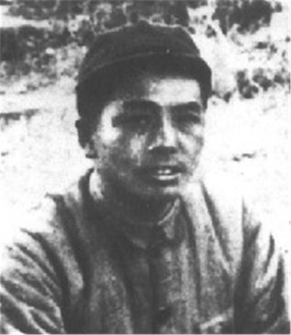 彭德懷3次請不來古遠興，25年後好奇詢問：你咋不給我當警衛員？