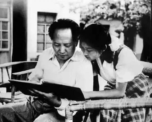 1957年毛澤東患上感冒，醫生治療卻加重病情，舒同：請劉惠民看看