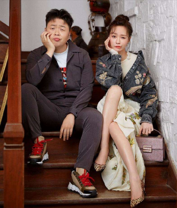 誰說娛樂圈沒有好男人?這五位早婚的男星,個個都是“寵妻狂魔” 誰說娛樂圈沒有好男人?這五位早婚的男星,個個都是“寵妻狂魔”