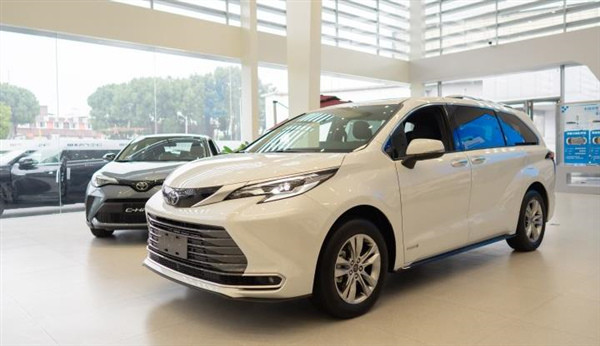 日系車現狀：豐田越跑越快，本田緊緊跟隨，日產還敢自稱劍客？