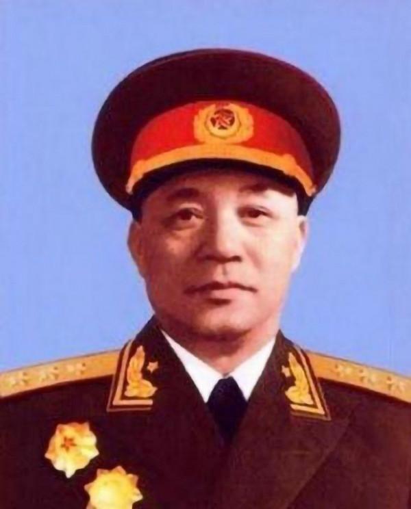 上將王建安的吃飯規矩：自己隨便吃，家屬按規定，戰士們不能糊弄