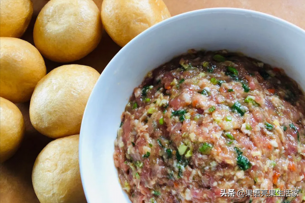 一分鐘教你學會做油麵筋塞肉