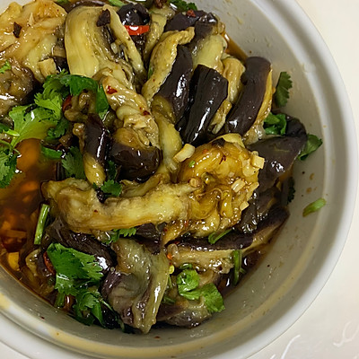 香到流口水的蒜香蒸茄條,下飯神器都靠它 香到流口水的蒜香蒸茄條,下飯神器都靠它