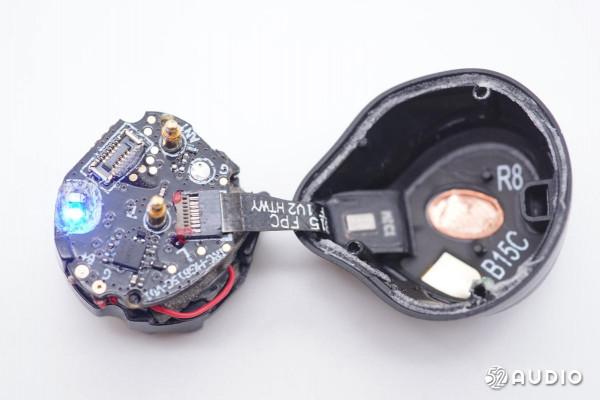 支援無線充電,綜合續航32小時,TOZO NC7真無線降噪耳機拆解 支援無線充電,綜合續航32小時,TOZO NC7真無線降噪耳機拆解