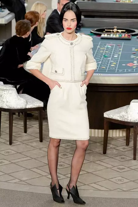 以新視角，解讀香奈兒Chanel2015/16秋冬服裝系列