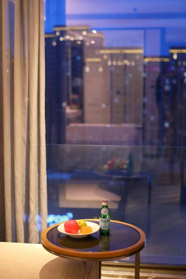 潑水狂歡,夢幻演出,痴狂電音,玩一天都不夠!杭州旅行必打卡 潑水狂歡,夢幻演出,痴狂電音,玩一天都不夠!杭州旅行必打卡