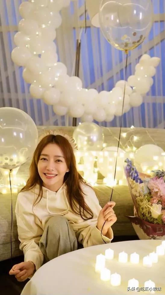 秦嵐，漂亮迷人，氣質優雅