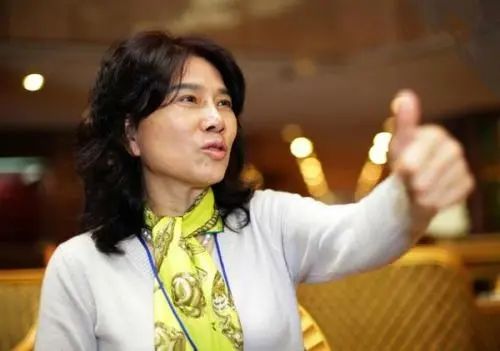 格力手機換馬甲再戰江湖，董明珠為何屢敗屢戰？